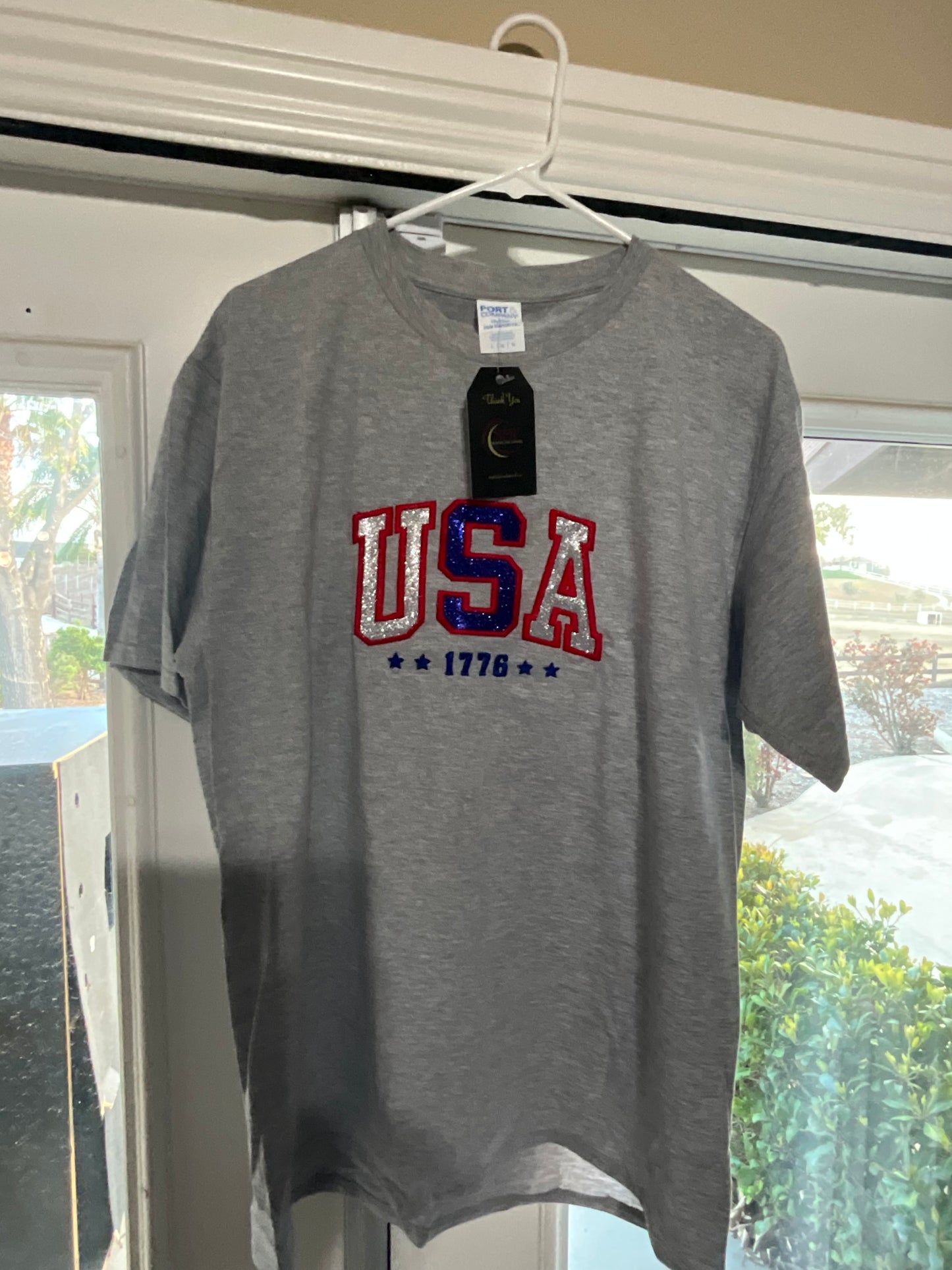 T-shirt Women’s USA embroidered